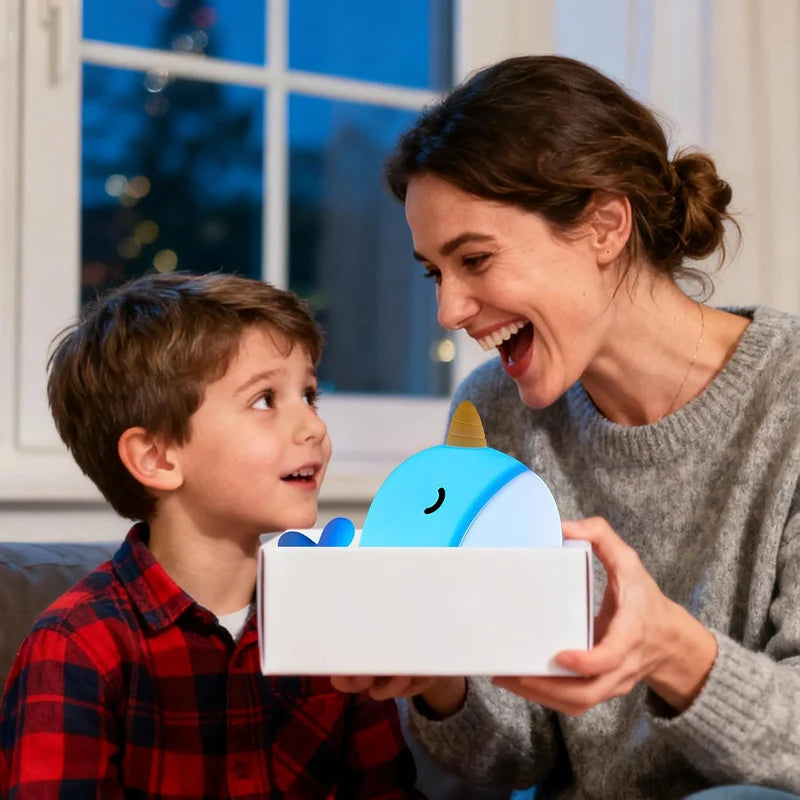 مصباح ليلي حوت نرويلي من السيليكون | Narwhal Silicone Night Light