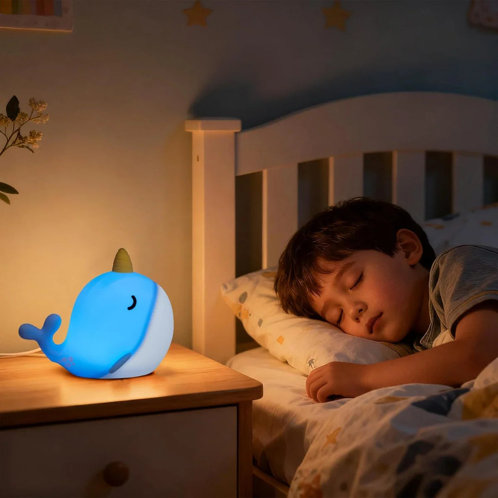 مصباح ليلي حوت نرويلي من السيليكون | Narwhal Silicone Night Light